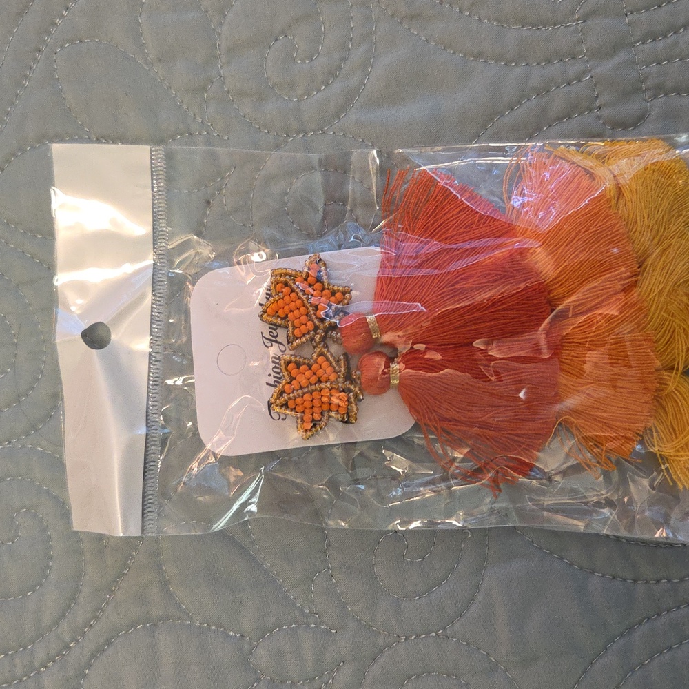 **DONATE 4/19** NIP FALL LEAVES WITH TASSEL EARRINGS